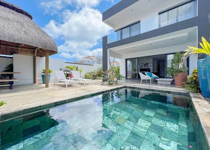 Residence Celestial - Premium 3 Bedrooms Villa With Volcanic Stone Pool