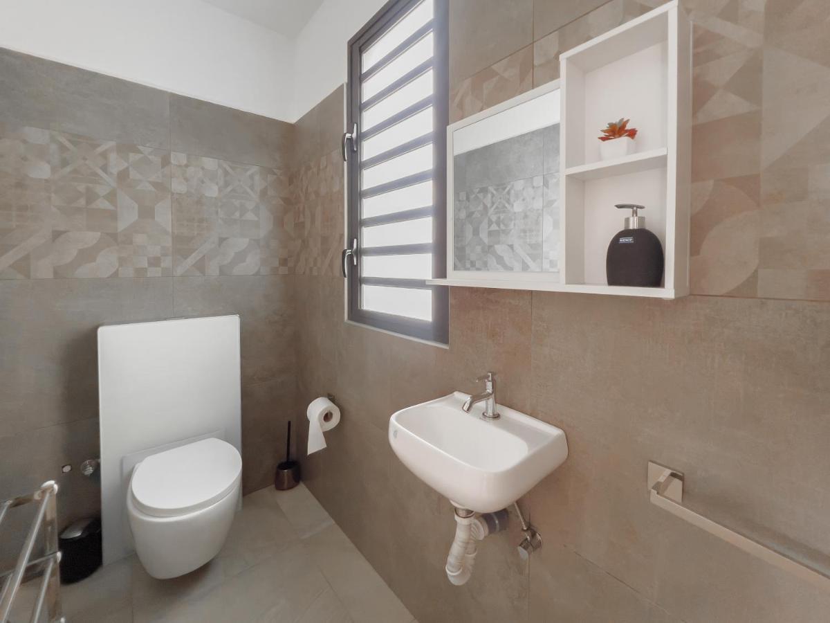 Celestial - Premium 3 Bedrooms With Volcanic Stone Pool Vila *