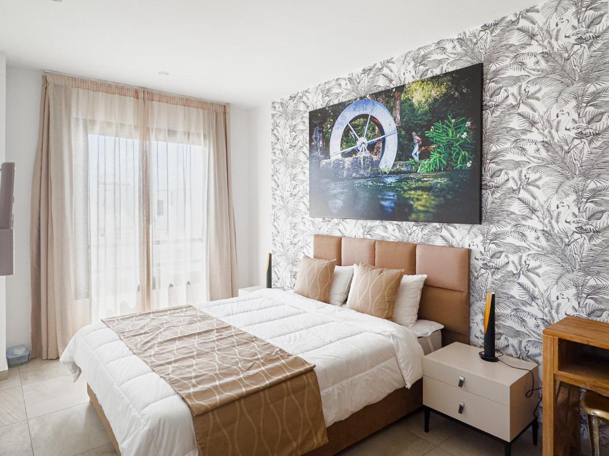 Villa Celestial - Premium 3 Bedrooms With Volcanic Stone Pool Grand Baie