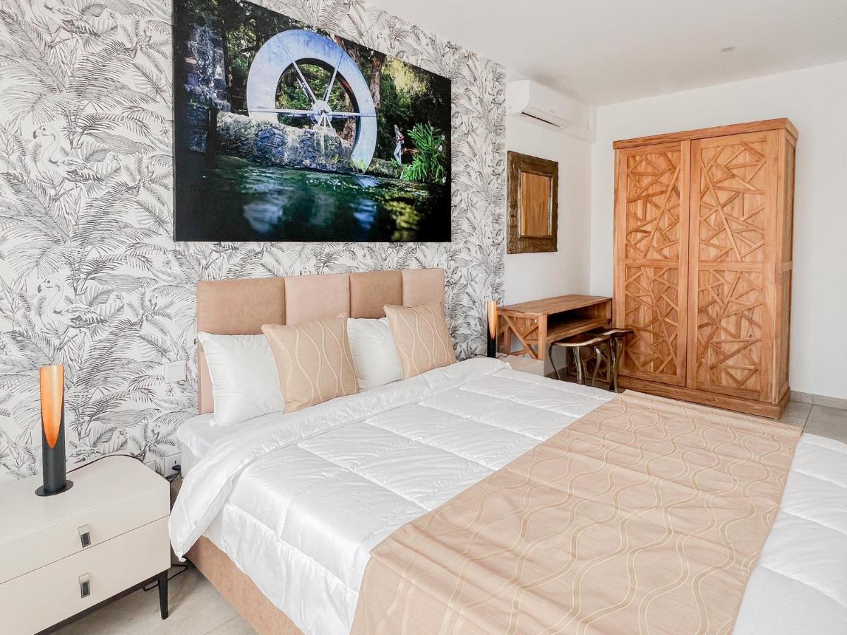 Celestial - Premium 3 Bedrooms With Volcanic Stone Pool Villa Grand Baie