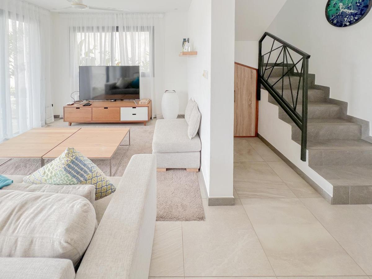 Villa Celestial - Premium 3 Bedrooms With Volcanic Stone Pool Grand Baie